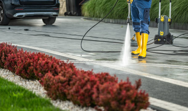 Why Choose Our Certified Pressure Washing Experts for Your Project Needs in Cloquet, MN?